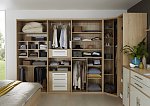 Priess Detail Schrank Inneneinteilung